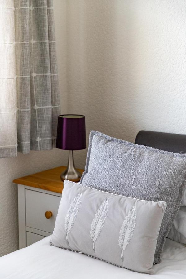 2 Chatsworth Riverscape Apartments - Peaceful Apartment In Great Location With Free Parking Overlooking The Gannel Just A Short Walk From Newquays Incredible Beaches And Local Amenities New Quay Exterior foto